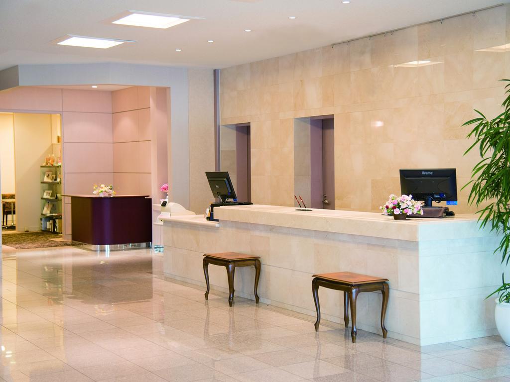 Hotel Crown Palais Kofu Kültér fotó