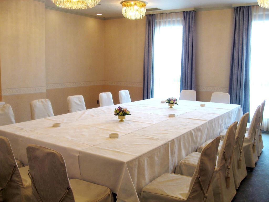 Hotel Crown Palais Kofu Kültér fotó