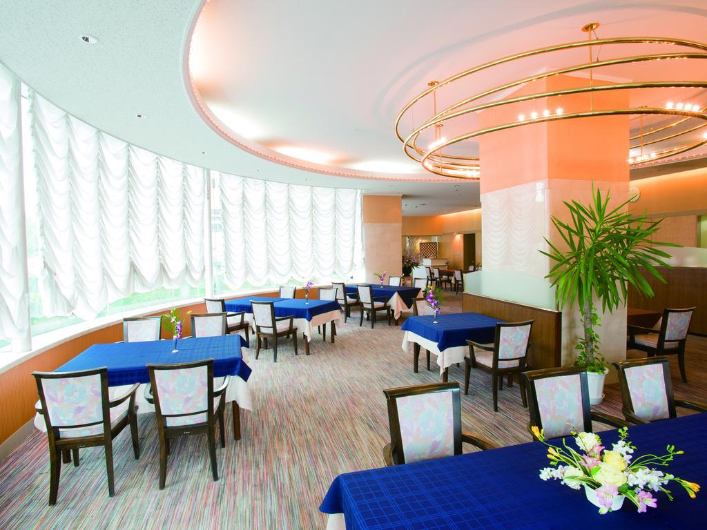 Hotel Crown Palais Kofu Kültér fotó