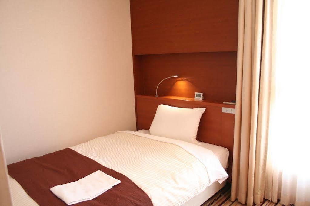 Hotel Crown Palais Kofu Kültér fotó